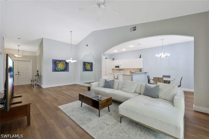 2 bedroom Attached at 7416 Berkshire Pines Dr, The Shores, Naples — photo 3