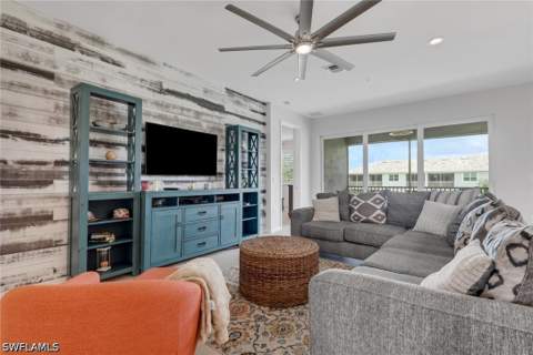 2665 Seychelles Cir 1907, Naples FL - photo 11 of 33