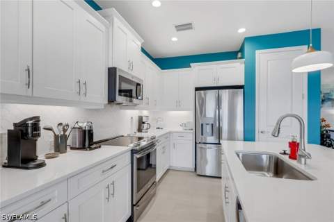 2665 Seychelles Cir 1907, Naples FL - photo 7 of 33