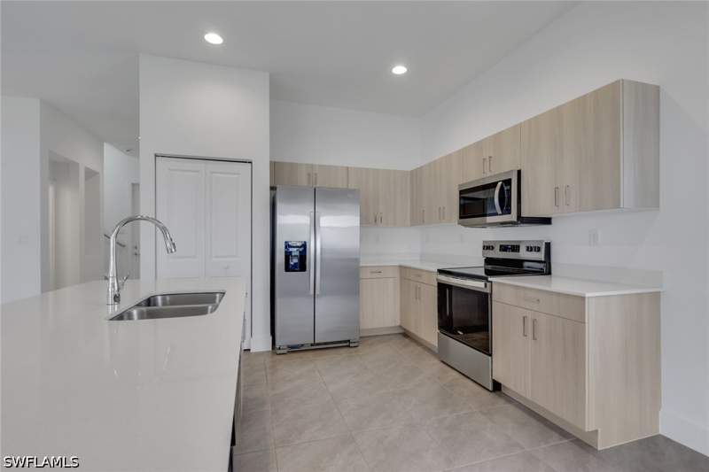 3 bedroom SingleFamilyResidence at 5617 Cobalto Way, Silverwood At Ava Maria, Ave Maria — photo 4