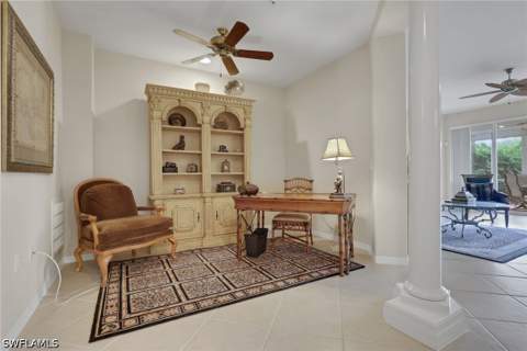 4660 Winged Foot Ct 102, Naples FL - photo 7 of 36