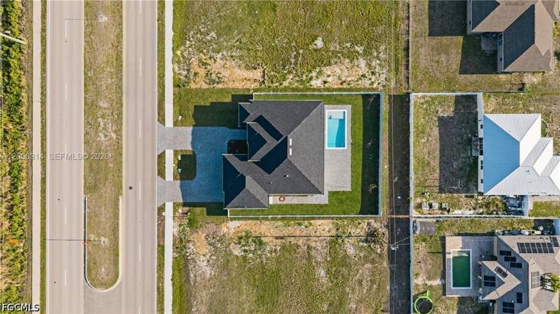 4 bedroom SingleFamilyResidence at 628 Chiquita Blvd N, Cape Coral, Cape Coral — photo 3