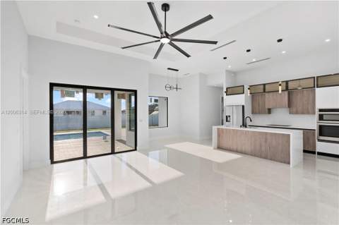 628 Chiquita Blvd N, Cape Coral FL - photo 9 of 34