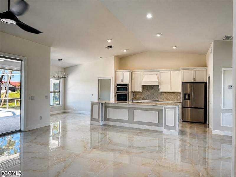 3 bedroom SingleFamilyResidence at 1118 SE 16th Ter, Cape Coral, Cape Coral — photo 5
