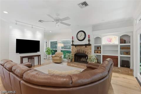 5070 Tamarind Ridge Dr, Naples FL - photo 21 of 47