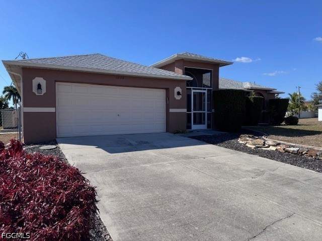 3 bedroom SingleFamilyResidence at 1230 NE 5th Ave, Cape Coral, Cape Coral — photo 2
