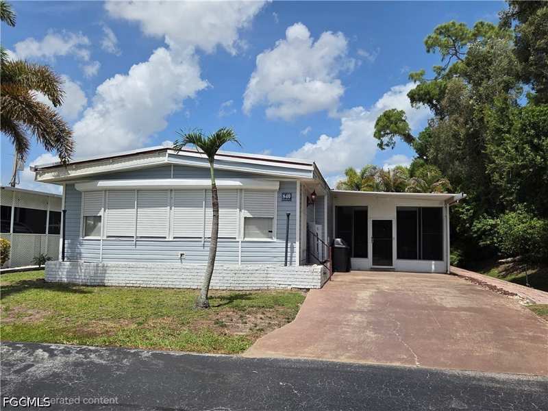 2 bedroom ManufacturedHome at 840 Peaceful Dr, Lazy Days Mobile Village, North Fort Myers — photo 1