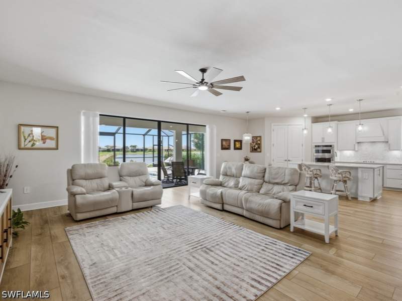5 bedroom SingleFamilyResidence at 4010 E Hampton Cir, Hampton Lakes, Alva — photo 3