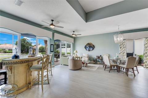 3204 Benicia Ct, Naples FL - photo 8 of 39