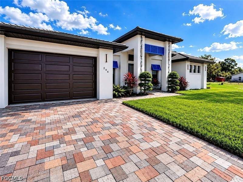 3 bedroom SingleFamilyResidence at 206 Jack Ave N, Lehigh Acres, Lehigh Acres — photo 2