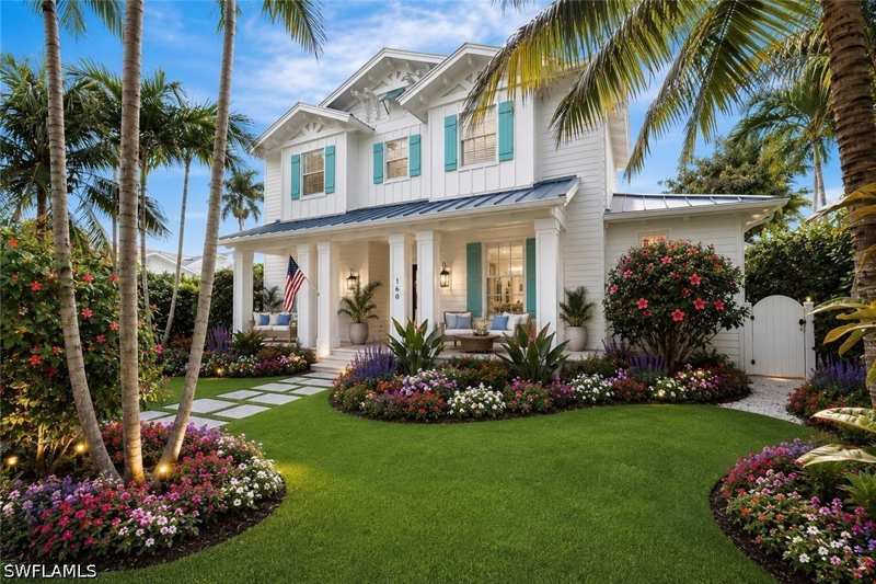 4 bedroom SingleFamilyResidence at 160 Broad Ave S, Olde Naples, Naples — photo 1