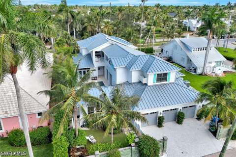 160 Broad Ave S, Naples FL - photo 10 of 46
