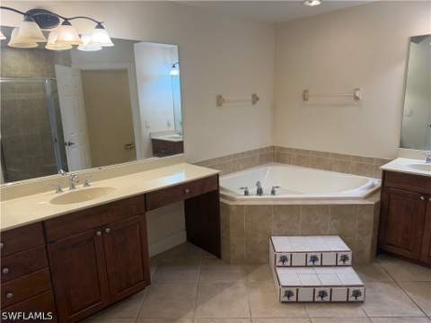 13034 Pennington Pl 101, Fort Myers FL - photo 14 of 28