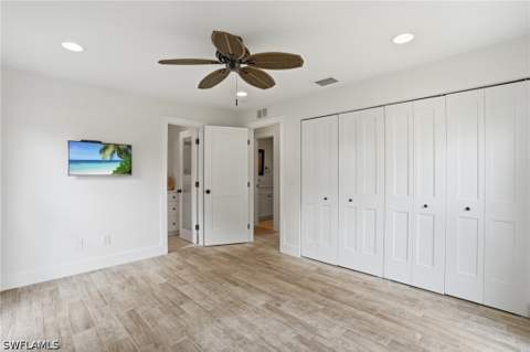 22 Kings Rd A19, Naples FL - photo 10 of 24
