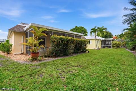 22 Kings Rd A19, Naples FL - photo 20 of 24