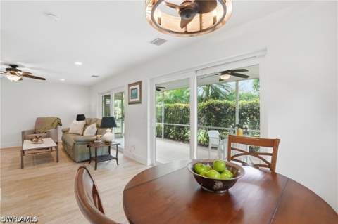 22 Kings Rd A19, Naples FL - photo 6 of 24