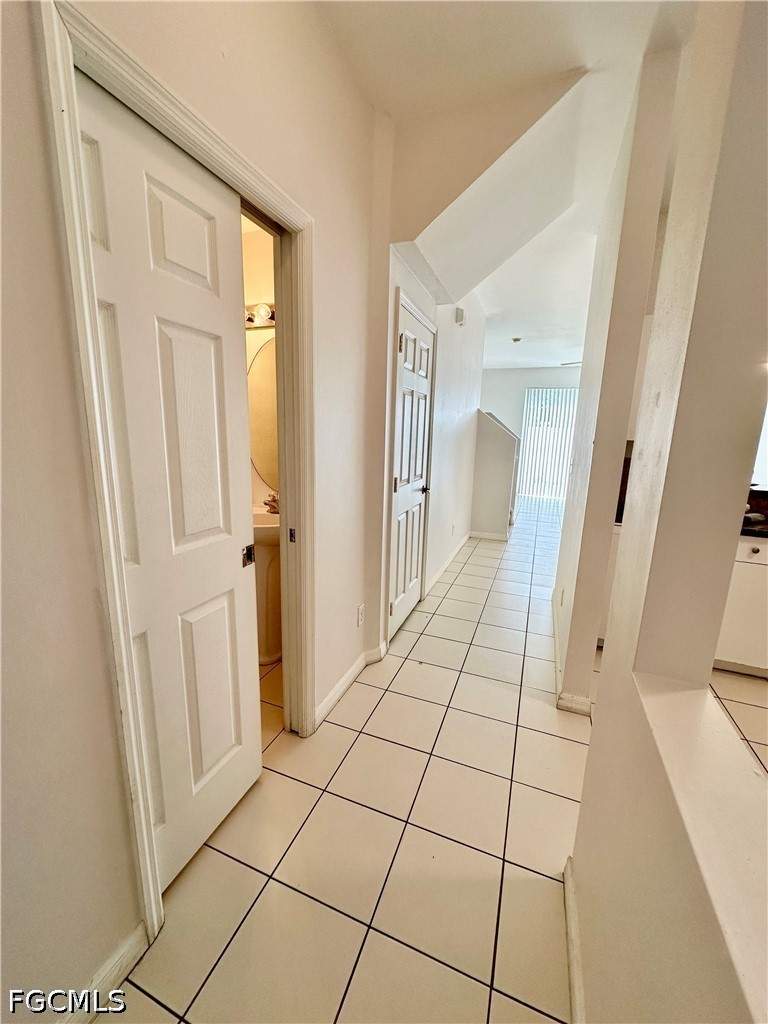 3 bedroom Townhouse at 3614 Pine Oak Cir 103, Forest Lake Townhomes, Fort Myers — photo 4