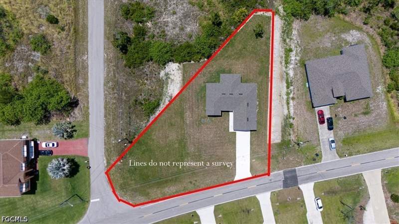 4 bedroom SingleFamilyResidence at 1911 Richmond Ave N, Lehigh Acres, Lehigh Acres — photo 2