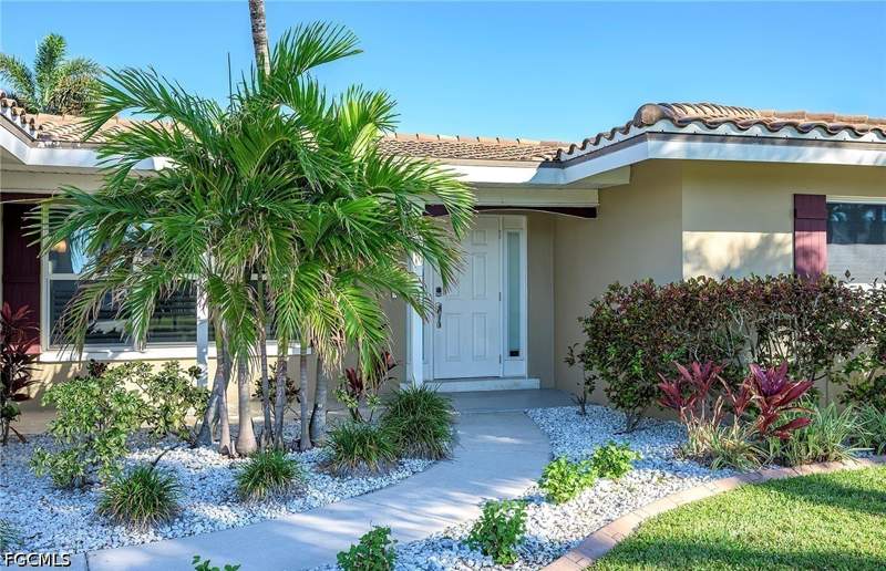2 bedroom SingleFamilyResidence at 171 SW 51st Ter, Cape Coral, Cape Coral — photo 5