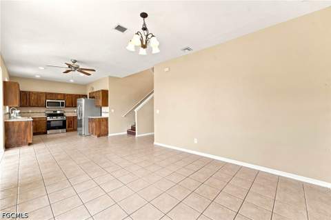 117 Shadow Lakes Dr, Lehigh Acres FL - photo 8 of 40