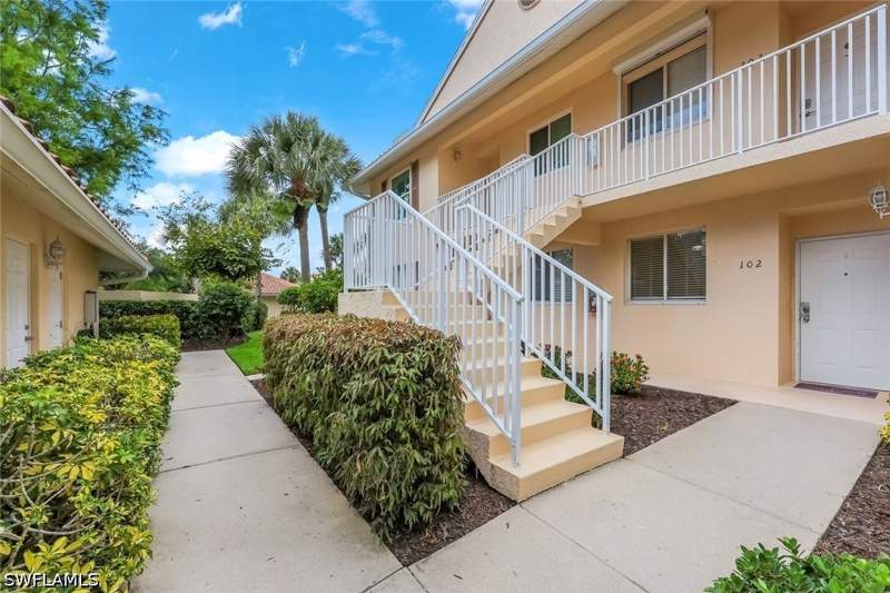 2 bedroom Condominium at 432 Valerie Way 102, Sherwood, Naples — photo 2