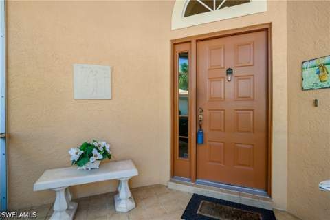 13021 Southampton Dr, Bonita Springs FL - photo 7 of 34