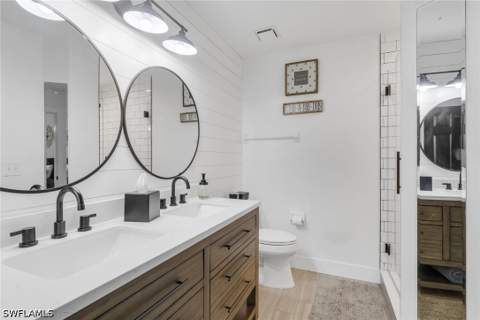 241 Robin Hood Cir 202, Naples FL - photo 14 of 38