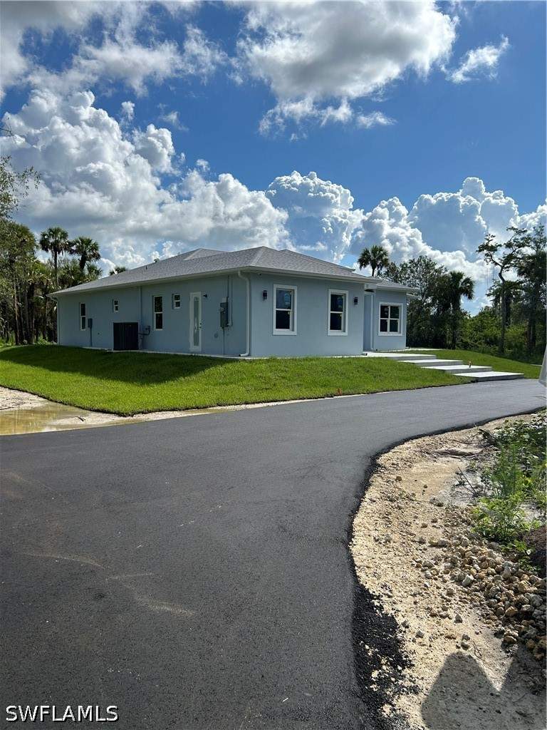 4 bedroom SingleFamilyResidence at 3423 24th Ave SE, Golden Gate Estates, Naples — photo 2