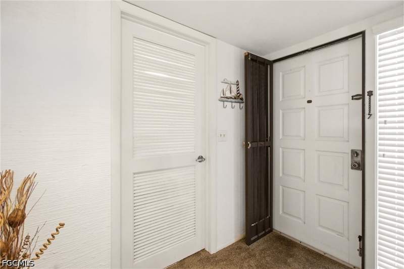 3 bedroom Condominium at 4586 Trawler Ct 303, Trawler Village, Fort Myers — photo 5
