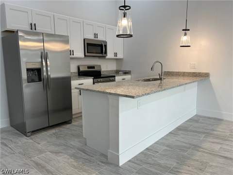 509/511 Piedmont St, Lehigh Acres FL - photo 12 of 19