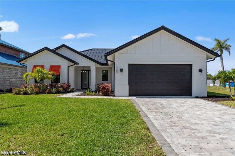3 bedroom SingleFamilyResidence at 12307 Sweet Kiwi Ln, Fort Myers, Fort Myers — photo 1