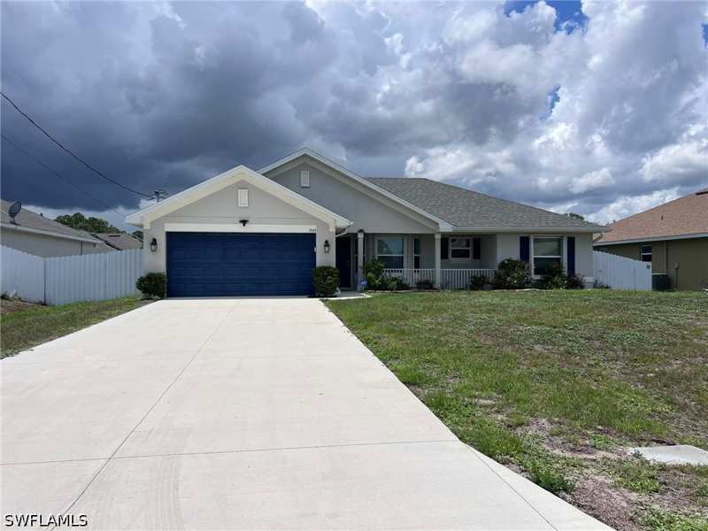 3 bedroom SingleFamilyResidence at 1949 Veronica Ave, Lehigh Acres, Lehigh Acres — photo 1