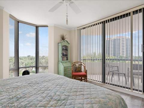 6075 Pelican Bay Blvd 506, Naples FL - photo 21 of 47