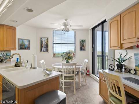 6075 Pelican Bay Blvd 506, Naples FL - photo 9 of 47