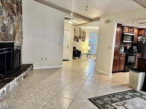 124 SE 31st St, Cape Coral FL - photo 9 of 49