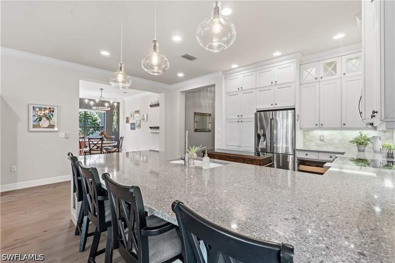3 bedroom SingleFamilyResidence at 2870 Cinnamon Bay Cir NW, Riverstone, Naples — photo 4