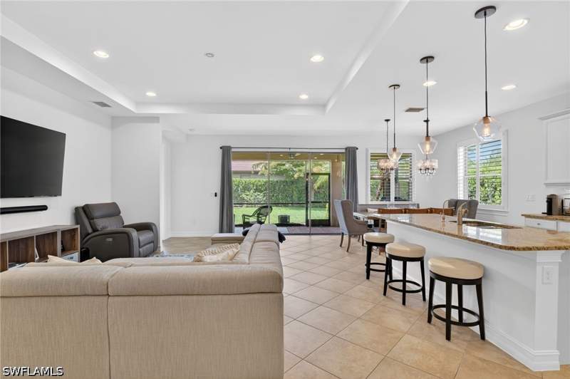 3 bedroom SingleFamilyResidence at 16380 Aberdeen Way, Barrington Cove, Naples — photo 5