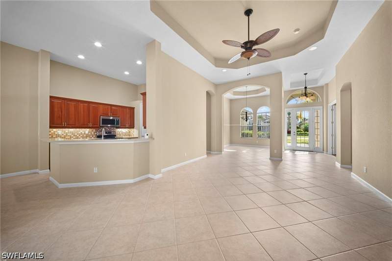 3 bedroom SingleFamilyResidence at 7914 Founders Cir, Madison Park, Naples — photo 3