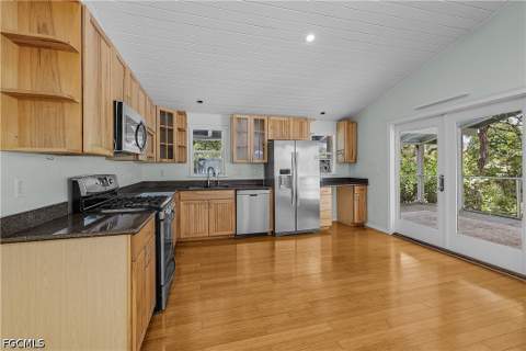 10545 Habitat Trl, Bokeelia FL - photo 10 of 48