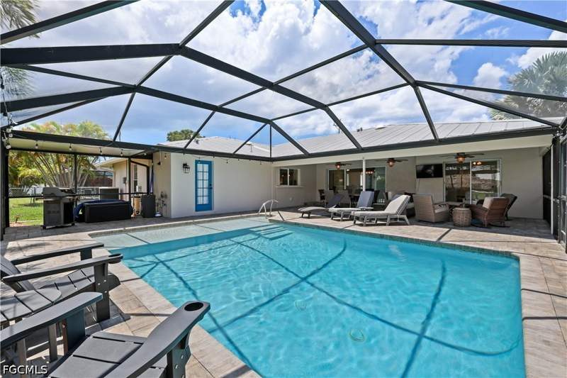 4 bedroom SingleFamilyResidence at 5215 Pelican Blvd, Cape Coral, Cape Coral — photo 2
