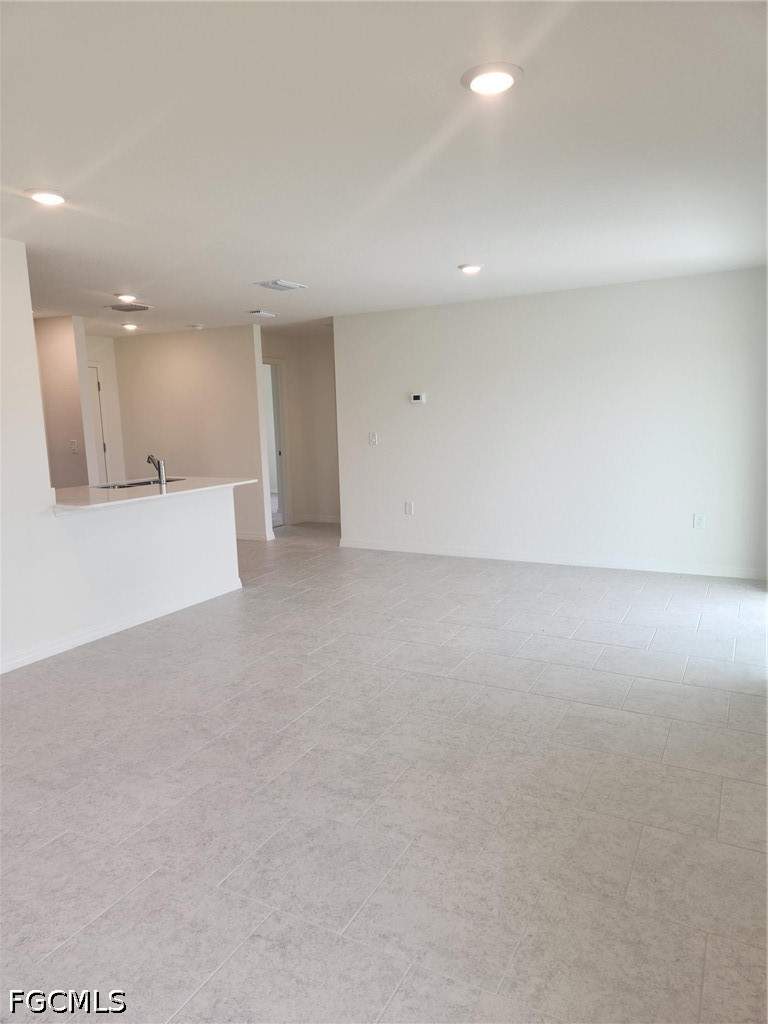 3 bedroom SingleFamilyResidence at 3902 28th St SW, Lehigh Acres, Lehigh Acres — photo 3