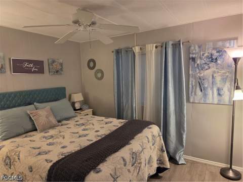 575 Winning Way, North Fort Myers FL - photo 18 of 45