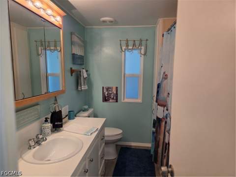 575 Winning Way, North Fort Myers FL - photo 20 of 45