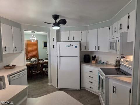 575 Winning Way, North Fort Myers FL - photo 9 of 45