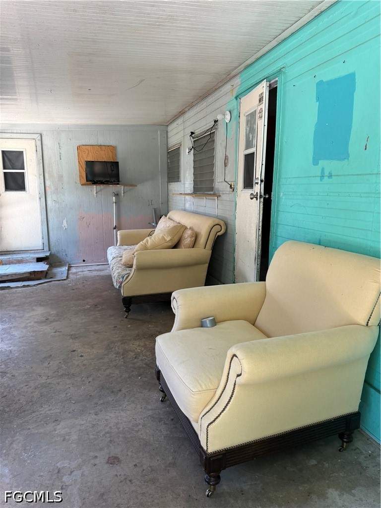 2 bedroom ManufacturedHome at 11225 Torchfire Trl, Leitner Creek Manor, Bonita Springs — photo 3