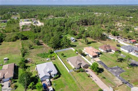 3582 45th Ave NE, Naples FL - photo 8 of 34