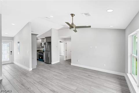 2075 Detroit Dr, Labelle FL - photo 12 of 33
