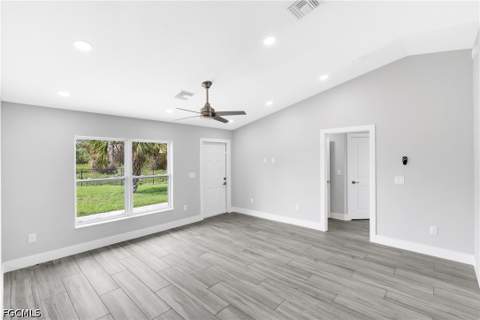 2075 Detroit Dr, Labelle FL - photo 9 of 33