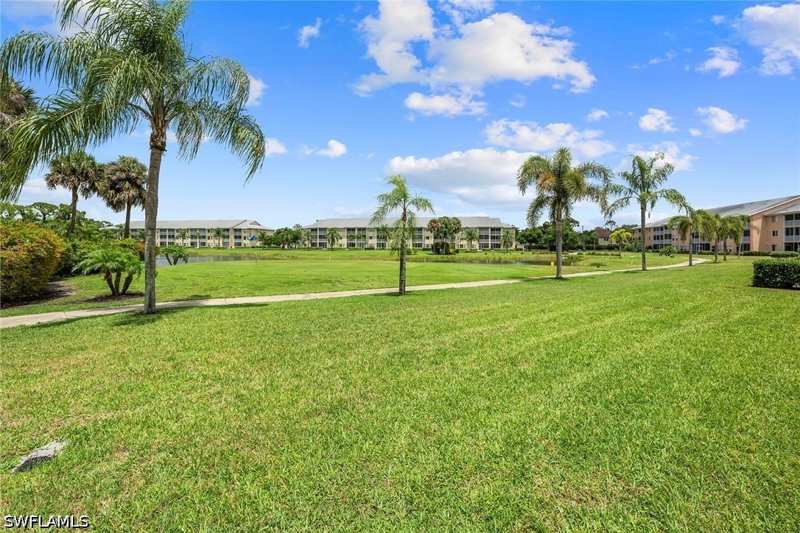 2 bedroom Condominium at 20131 Ian Ct 102, Villages On Lake Augusta, Estero — photo 1