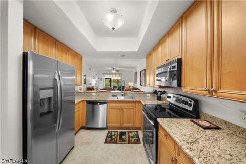 10200 Heritage Bay Blvd 112, Naples FL - photo 12 of 50